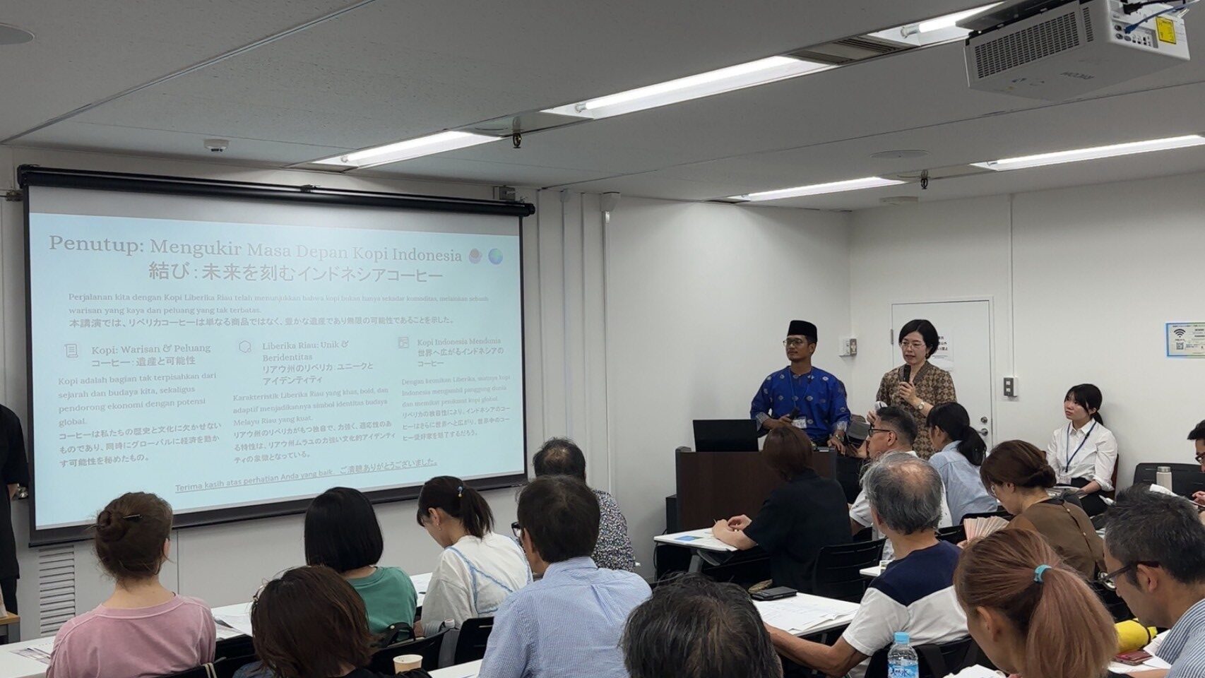 NGO・SEMESTA代表Ade氏の講演